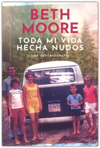 Cover of Toda mi vida hecha nudos: Una autobiografía (All My Knotted-Up Life: A Memoir)